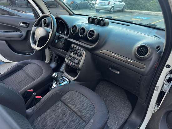 CITROËN-C3-1.6 TENDANCE 16V FLEX 4P AUTOMÁTICO CITROËN-C3-2015