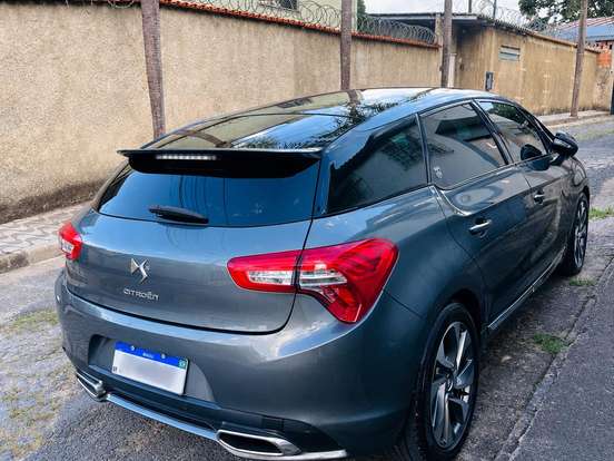 CITROËN-DS5-1.6 THP GASOLINA BVA CITROËN-DS5-2013