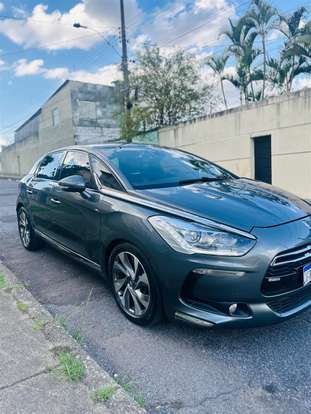 CITROËN-DS5-2013