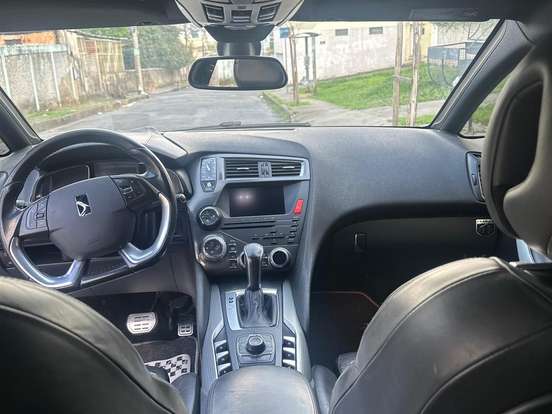 CITROËN-DS5-1.6 THP GASOLINA BVA CITROËN-DS5-2013
