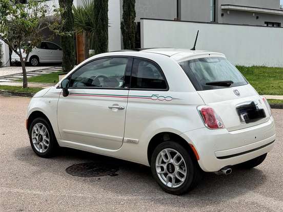 FIAT-500-1.4 CULT 8V FLEX 2P AUTOMATIZADO FIAT-500-2013