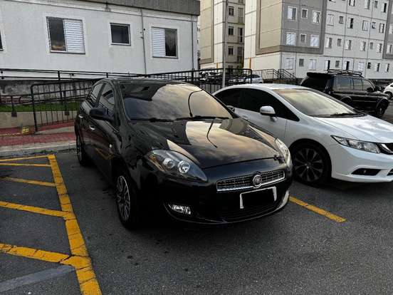 FIAT-BRAVO-1.8 ABSOLUTE 16V FLEX 4P AUTOMATIZADO FIAT-BRAVO-2012