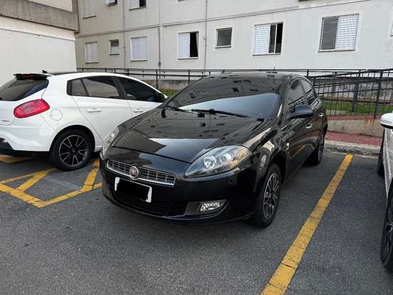 FIAT-BRAVO-1.8 ABSOLUTE 16V FLEX 4P AUTOMATIZADO FIAT-BRAVO-2012