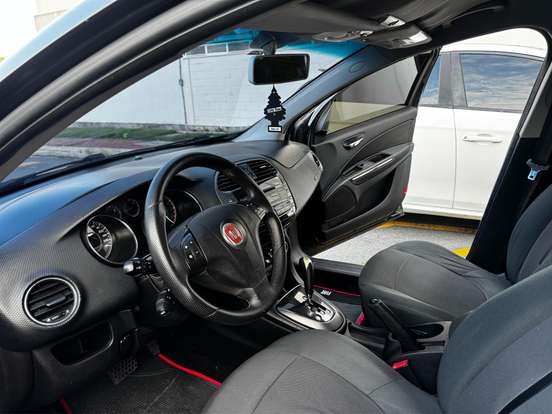 FIAT-BRAVO-1.8 ABSOLUTE 16V FLEX 4P AUTOMATIZADO FIAT-BRAVO-2012