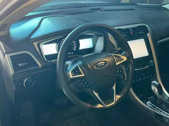 FORD-FUSION-2013