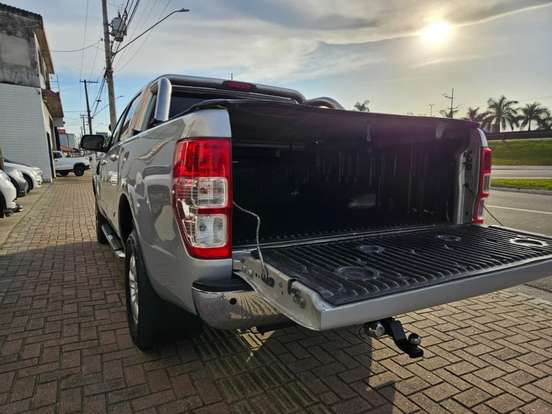 FORD-RANGER-2013