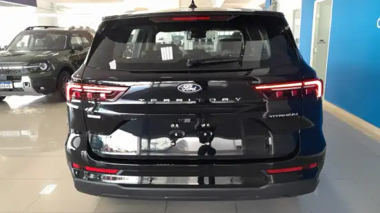 FORD-TERRITORY-2025