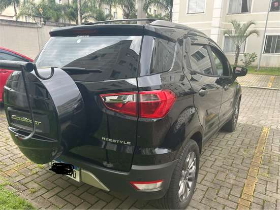 FORD-ECOSPORT-2014