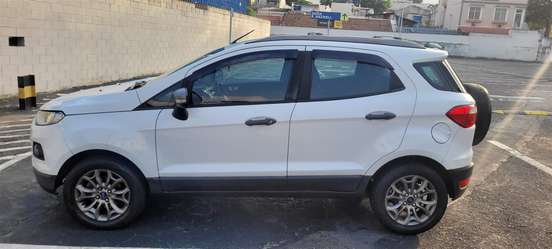 FORD-ECOSPORT-2015