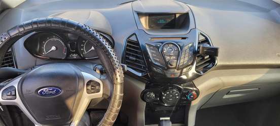 FORD-ECOSPORT-2015