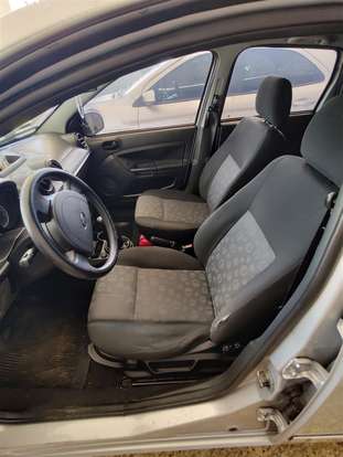 FORD-FIESTA-2011