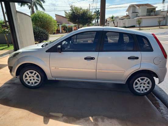 FORD-FIESTA-2011