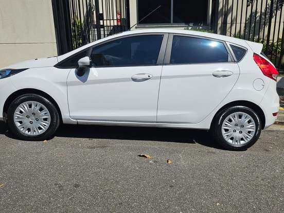 FORD-FIESTA-1.6 TI-VCT FLEX SE MANUAL FORD-FIESTA-2018