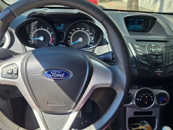 FORD-FIESTA-1.6 TI-VCT FLEX SE MANUAL FORD-FIESTA-2018