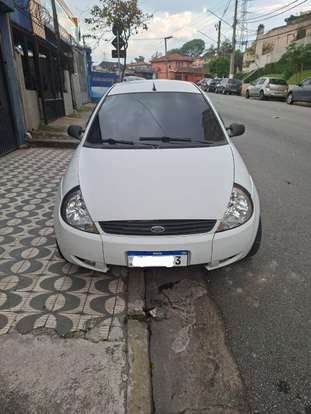 FORD-KA-2001