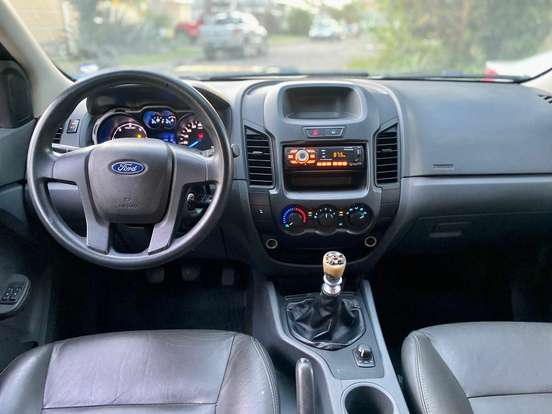 FORD-RANGER-2013