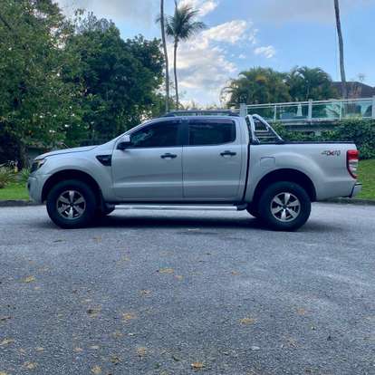 FORD-RANGER-2013