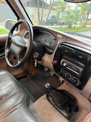 FORD-RANGER-1995