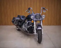 HARLEY-DAVIDSON ROAD KING CLASSIC HARLEY-DAVIDSON ROAD KING CLASSIC