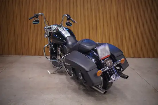 HARLEY-DAVIDSON-ROAD KING CLASSIC-2013