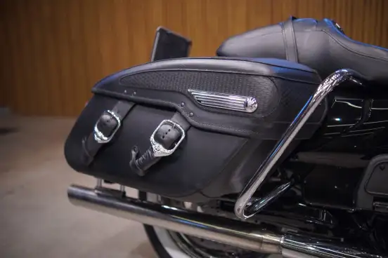 HARLEY-DAVIDSON-ROAD KING CLASSIC-2013