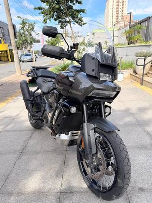 HARLEY-DAVIDSON PAN AMERICA 1250 S 