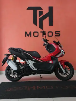 HONDA ADV 