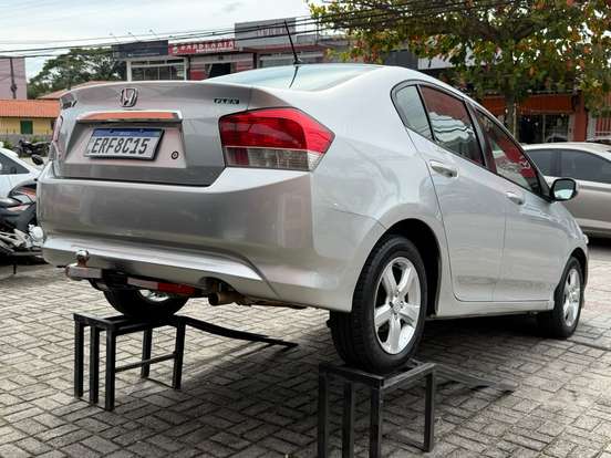 HONDA-CITY-1.5 LX 16V FLEX 4P MANUAL HONDA-CITY-2010