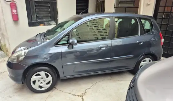 HONDA-FIT-2006