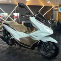 HONDA PCX DLX HONDA PCX DLX