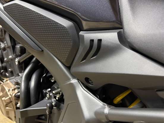 HONDA-CB 650 R ABS HONDA-CB 650 R ABS-2022