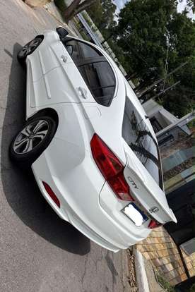 HONDA-CITY-2015