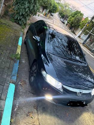 HONDA CIVIC 1.8 LXS 16V FLEX 4P AUTOMÁTICO