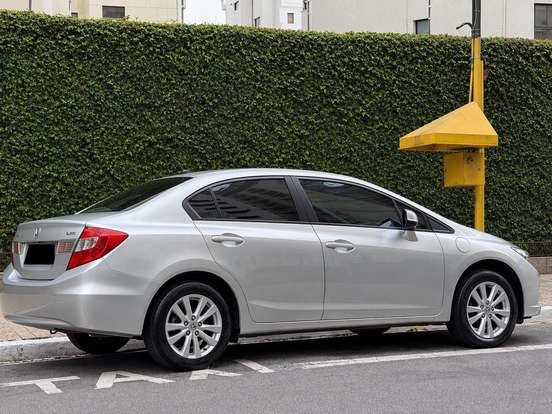 HONDA-CIVIC-1.8 LXS 16V FLEX 4P AUTOMÁTICO HONDA-CIVIC-2014
