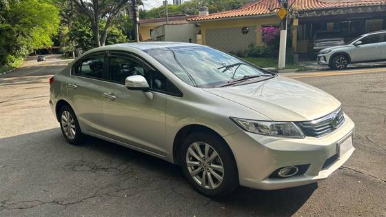 HONDA CIVIC 2.0 LXR 16V FLEX 4P AUTOMÁTICO