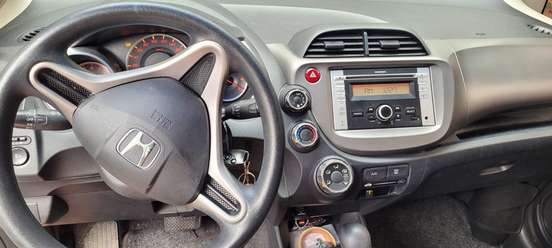 HONDA-FIT-2013