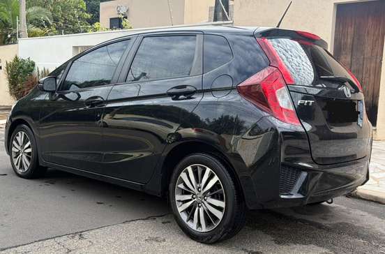 HONDA-FIT-2015
