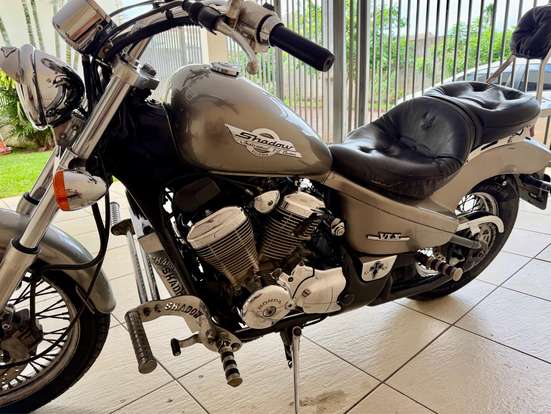 HONDA-SHADOW 600C VT-2001