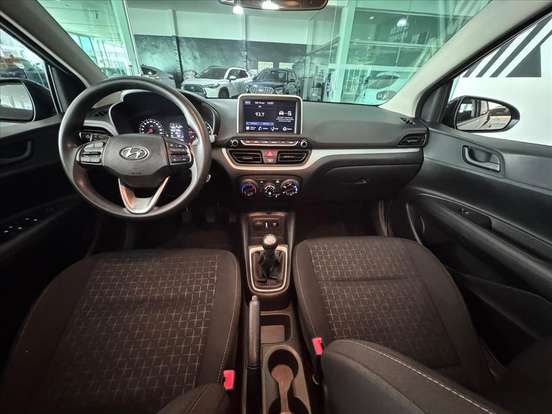 HYUNDAI-HB20-1.0 12V FLEX COMFORT PLUS MANUAL HYUNDAI-HB20-2024