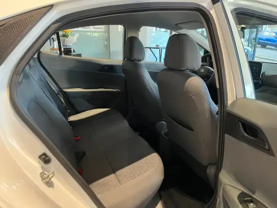 HYUNDAI-HB20S-1.0 12V FLEX COMFORT PLUS MANUAL HYUNDAI-HB20S-2024