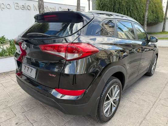 HYUNDAI-TUCSON-2017