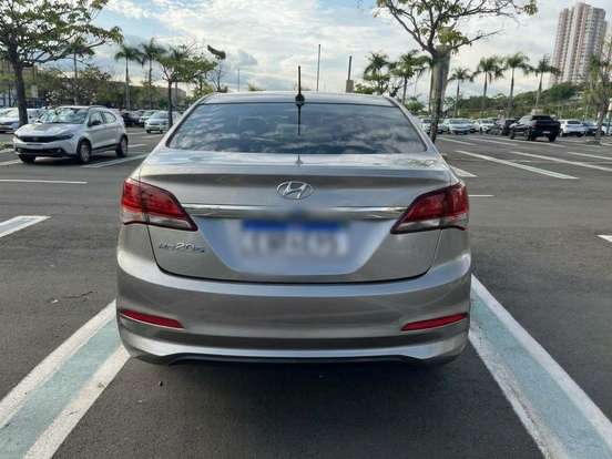 HYUNDAI-HB20S-1.0 COMFORT PLUS 12V FLEX 4P MANUAL HYUNDAI-HB20S-2019