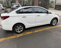 HYUNDAI HB20S 1.6 PREMIUM 16V FLEX 4P AUTOMÁTICO HYUNDAI HB20S 1.6 PREMIUM 16V FLEX 4P AUTOMÁTICO