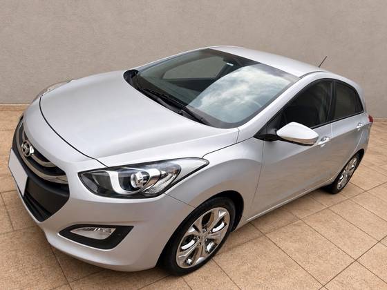 HYUNDAI I30 1.8 MPI 16V GASOLINA 4P AUTOMATICO