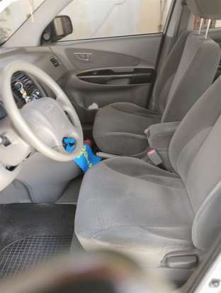 HYUNDAI-TUCSON-2011