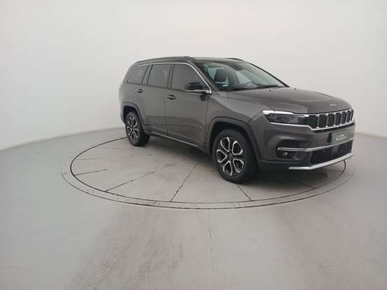 JEEP-COMMANDER-2023