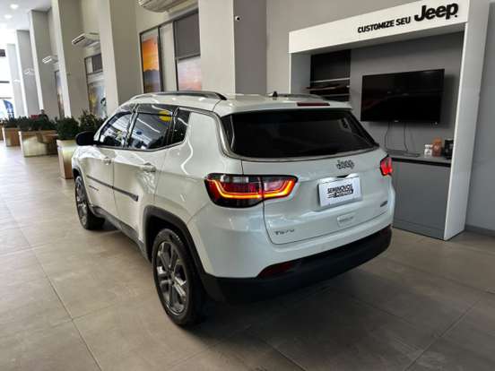 JEEP-COMPASS-2023