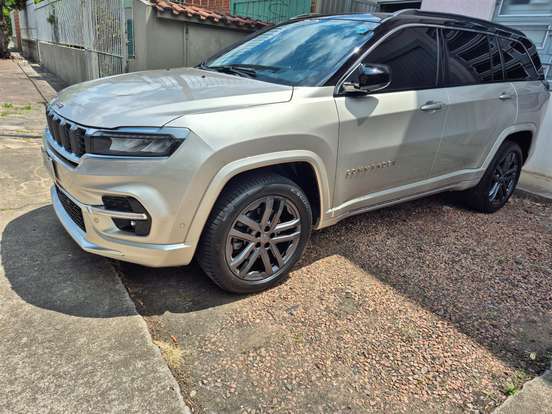JEEP-COMMANDER-2.0 HURRICANE 4 TURBO GASOLINA OVERLAND AT9 JEEP-COMMANDER-2024