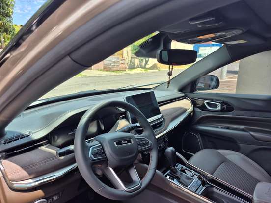 JEEP-COMMANDER-2.0 HURRICANE 4 TURBO GASOLINA OVERLAND AT9 JEEP-COMMANDER-2024