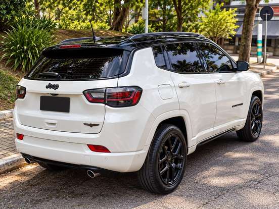 JEEP-COMPASS-2024